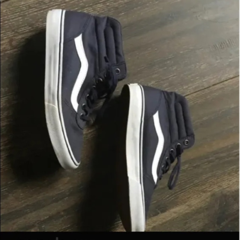 🛍HP🛍  Vans Hi top sneakers